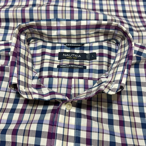 Nautica Men's Wrinkle-Resistant Blue, White, Purple Plaid Button Down‎ Shirt - Picture 14 of 16
